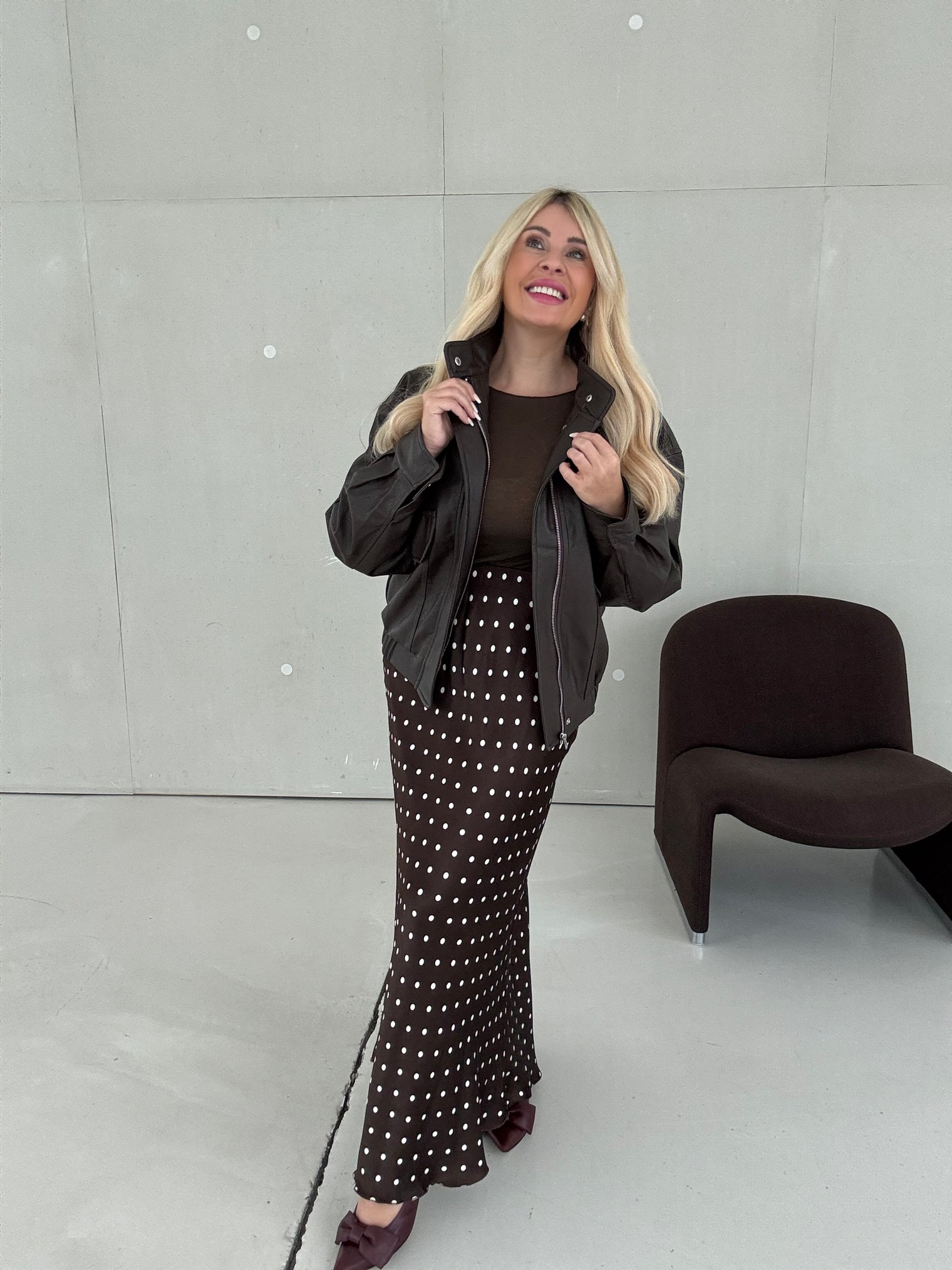Signature SILKY Rock BROWN DOTS