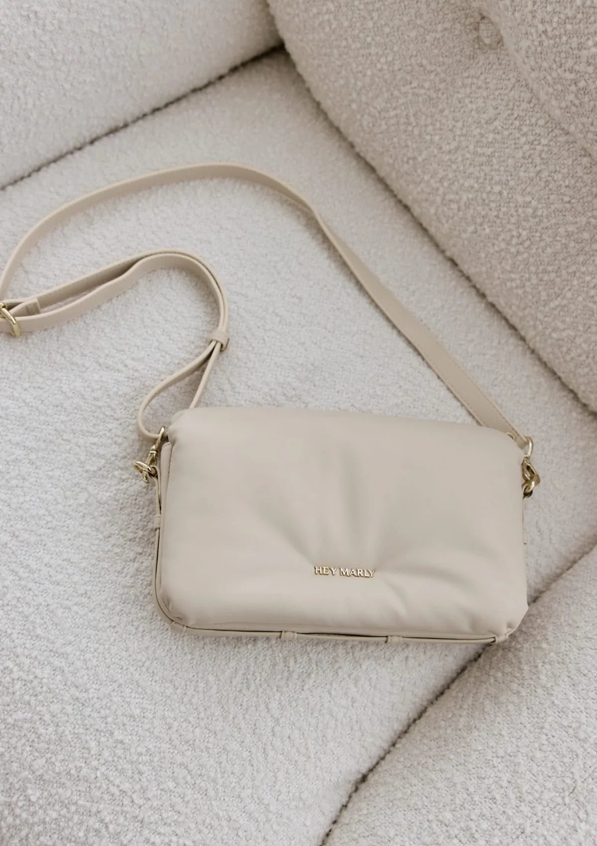 Hey Marly Sassy Sister Pillow Crema