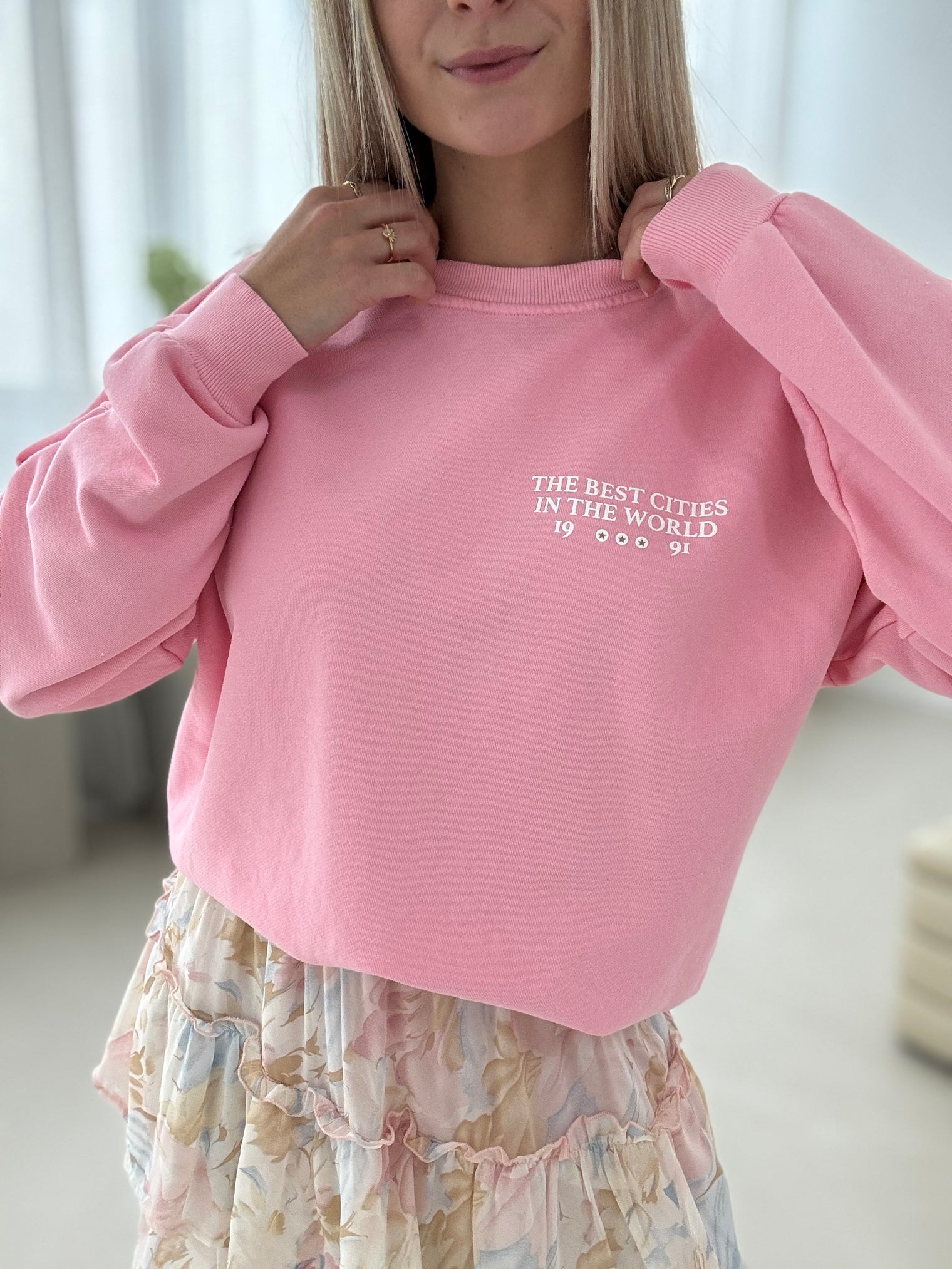 Sweater rosa THE BEST CITIES IN THE WORLD