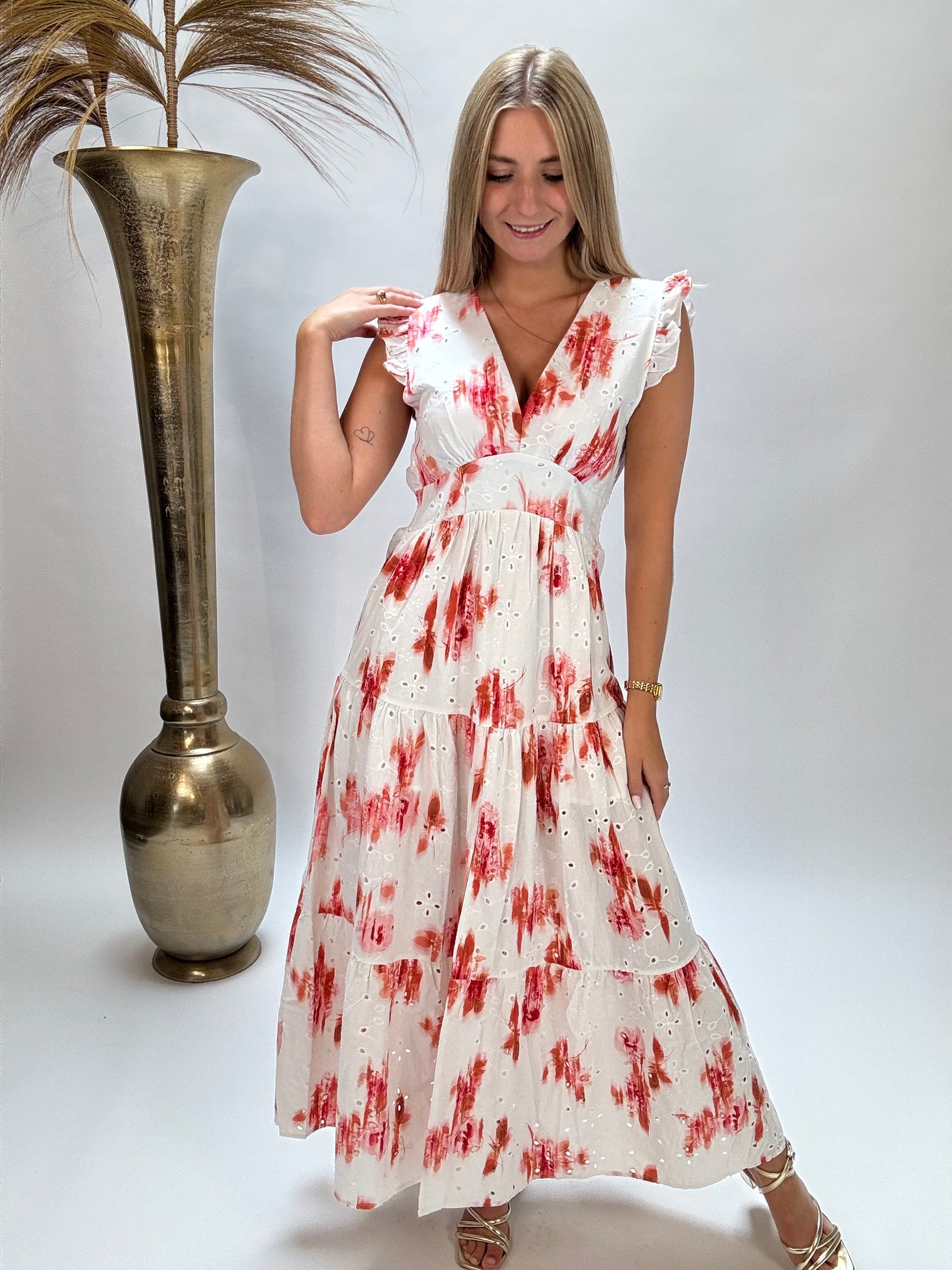 Kleid SUNLIT BLOSSOM mit Lochspitze