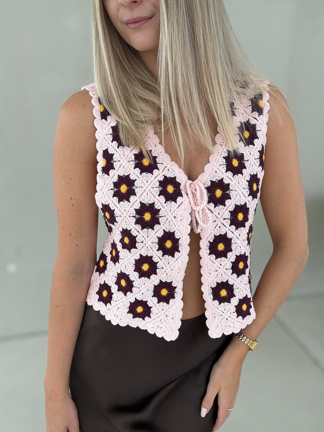 Häkelweste Crochet FLOWER rose