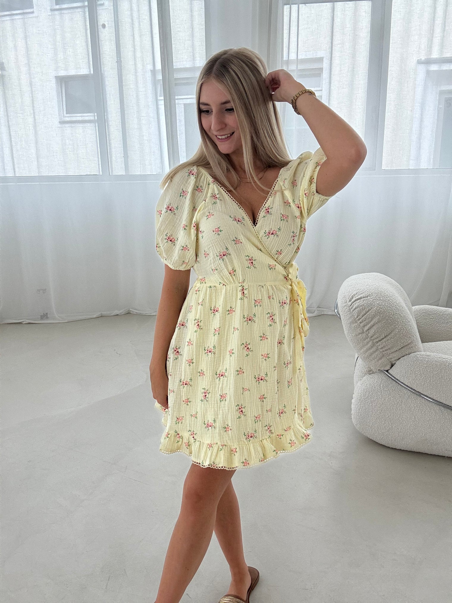 Musselin Wickelkleid SWEET LITTLE FLOWERS buttermilk lemon
