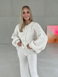 Strickjacke SUPER SOFT creme mit Knopfleiste