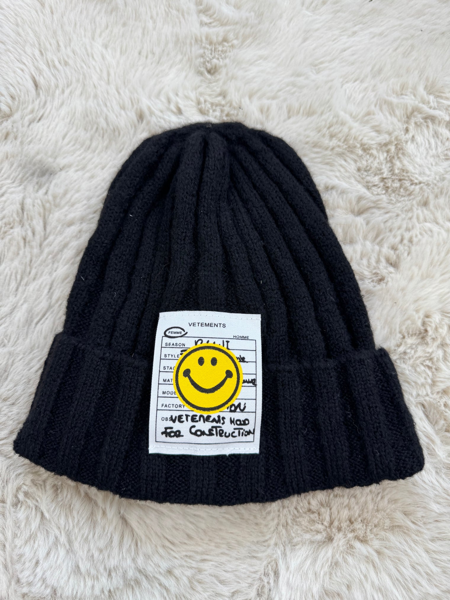 Mütze Beanie ONLY GOOD VIBES