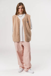 KARO KAUER TEDDY VEST