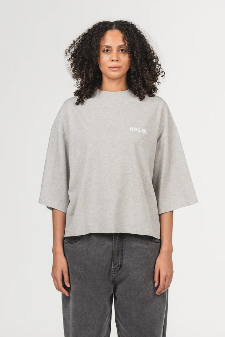 KARO KAUER T-SHIRT CROPPED GREY MELANGE