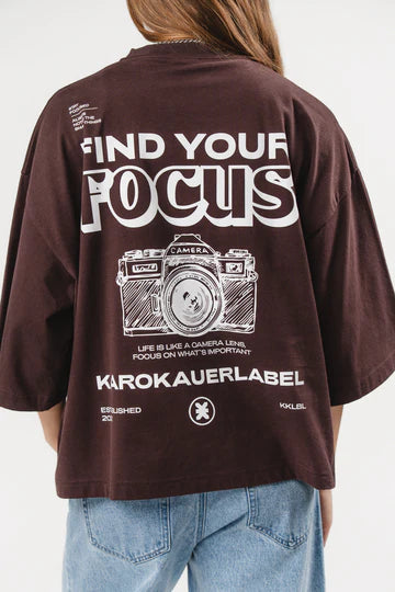 KARO KAUER T-SHIRT CROPPED BROWN