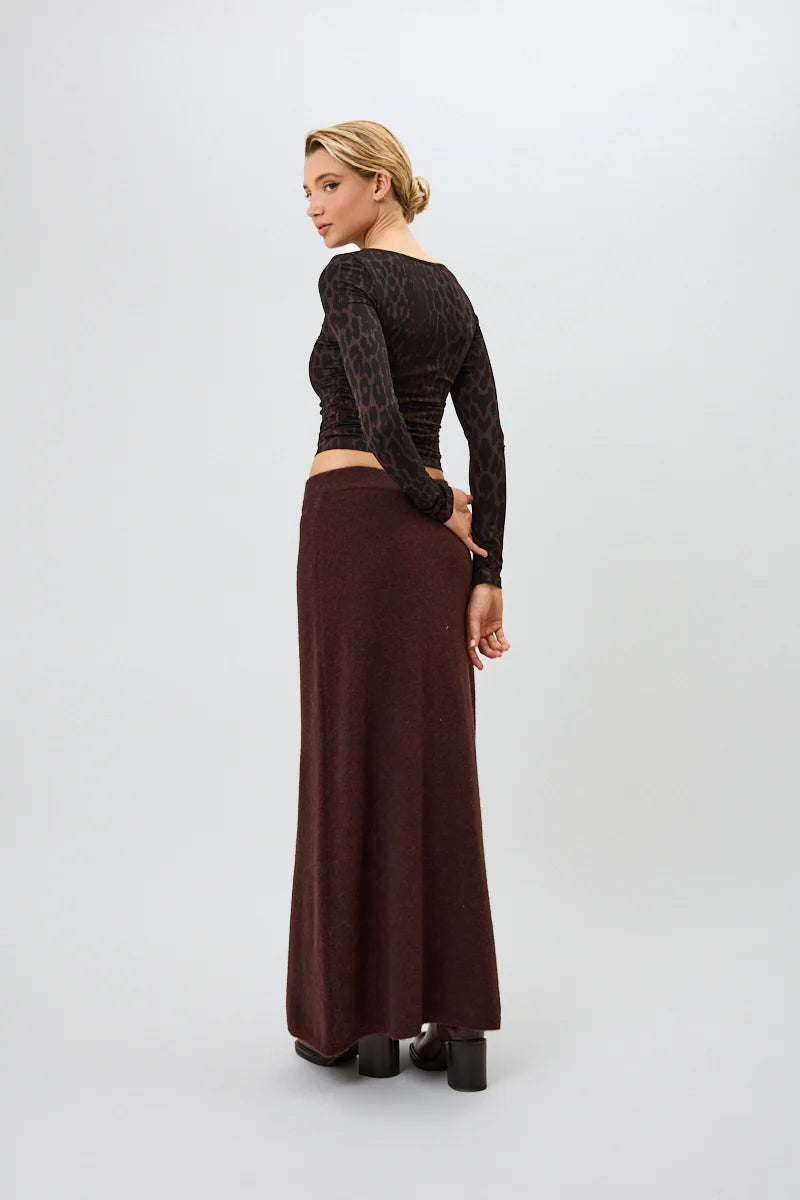 OH APRIL Maeve Longsleeve Leo Truffle