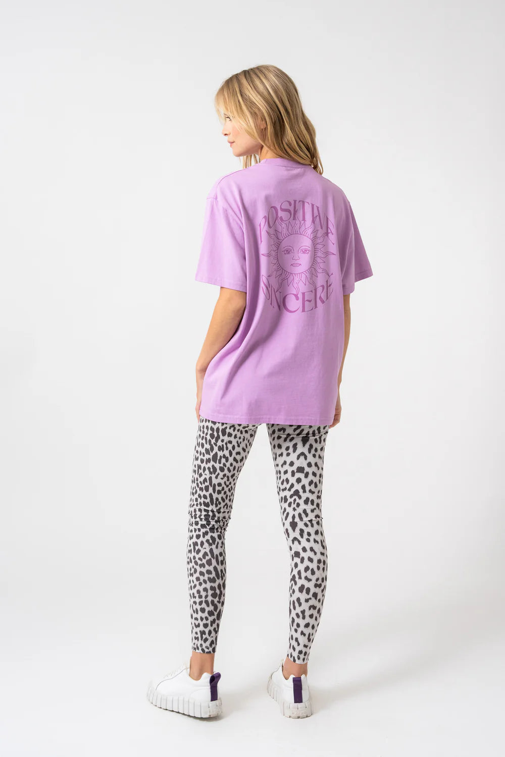 OH APRIL BF T-Shirt Positive bright lilac