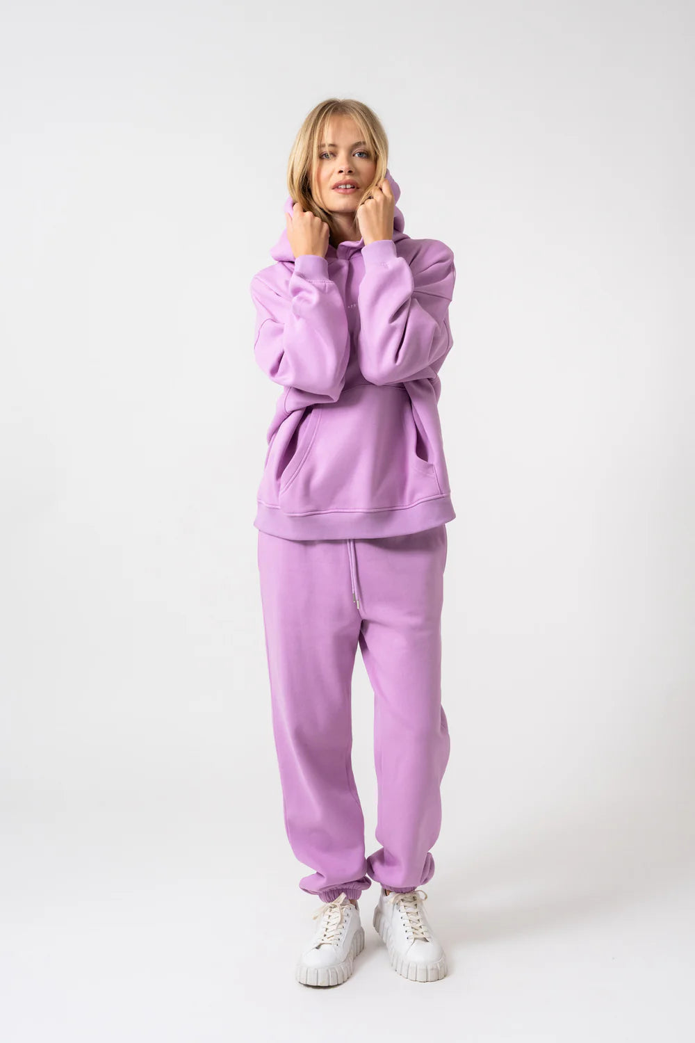 OH APRIL Boyfriend Hoodie bright lilac