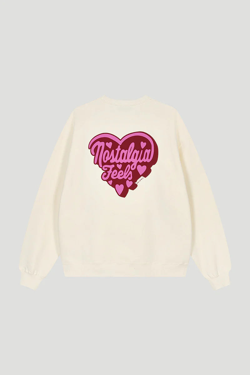 OH APRIL OV Sweater Nostalgia Heart Off White