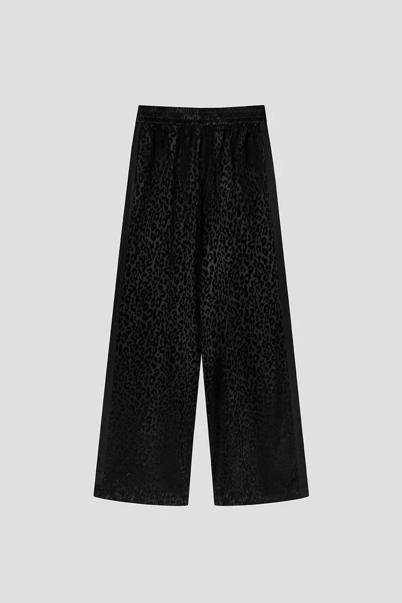 OH APRIL Saela Trackpants Leo Black