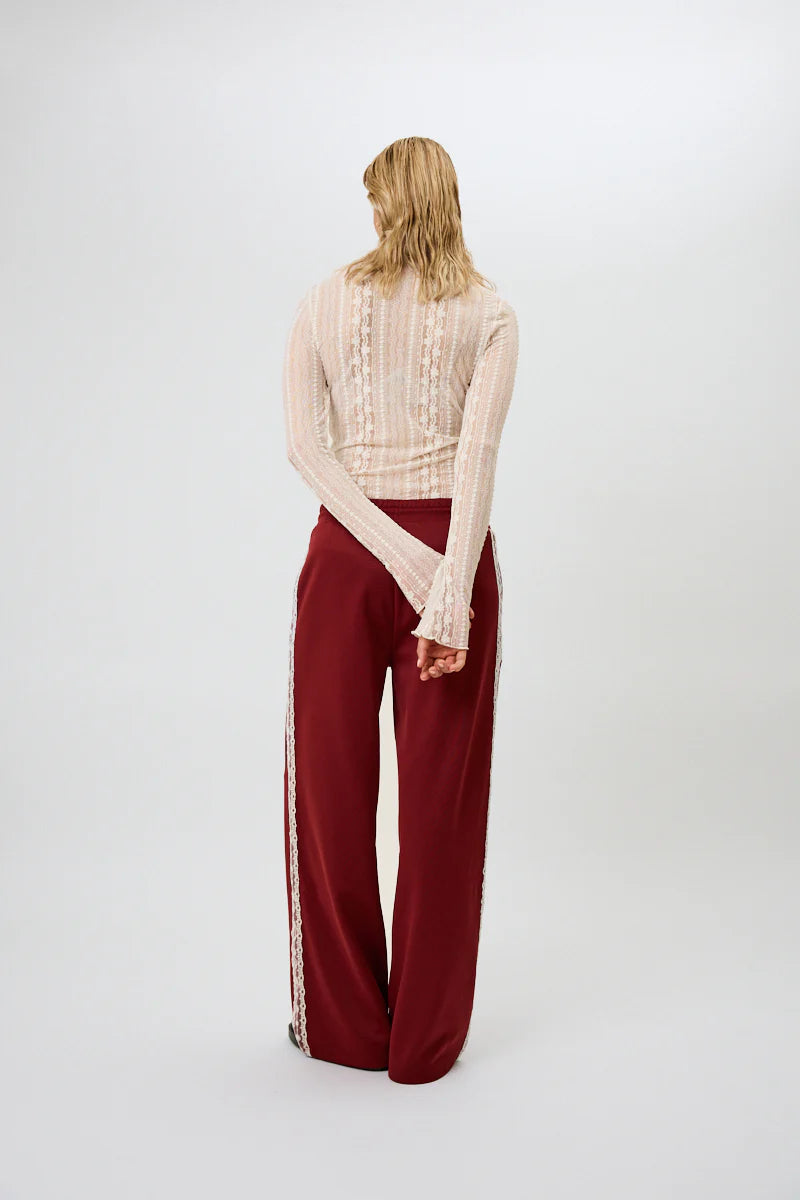 OH APRIL Zahara Lace Longsleeve Off White